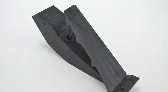 Accelerator throttle pedal