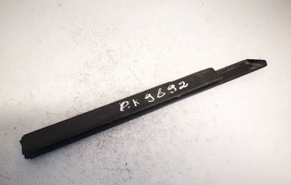 Mitsubishi Grandis Front door glass trim molding 