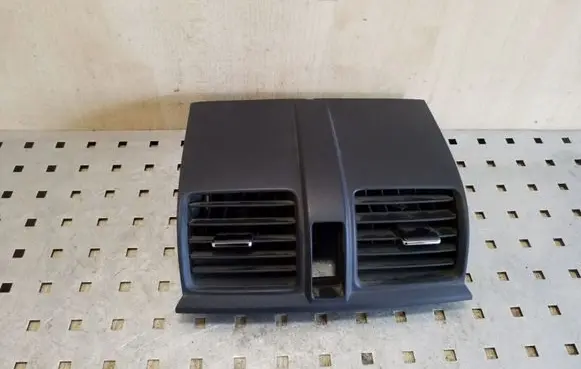 Honda CR-V Dash center air vent grill 77610SWAA0