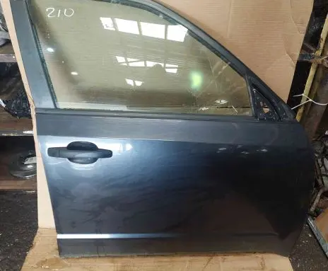 Subaru Forester SH Front door