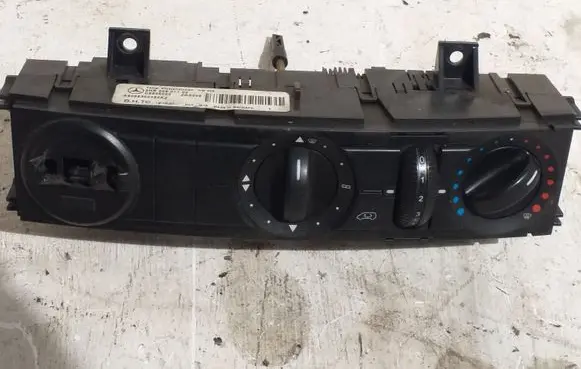 Mercedes-Benz Sprinter W906 Climate control unit A9068300485KZ