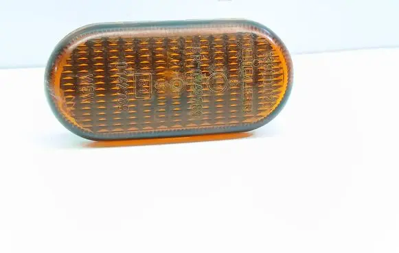 Renault Laguna II Front fender indicator light 6R0142789