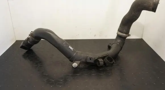 Volkswagen PASSAT B8 Intercooler hose/pipe 6R0145770H