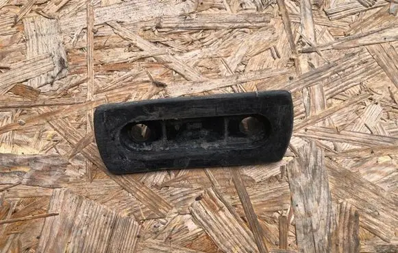 Volkswagen Golf II Front bumper mounting bracket 165807193