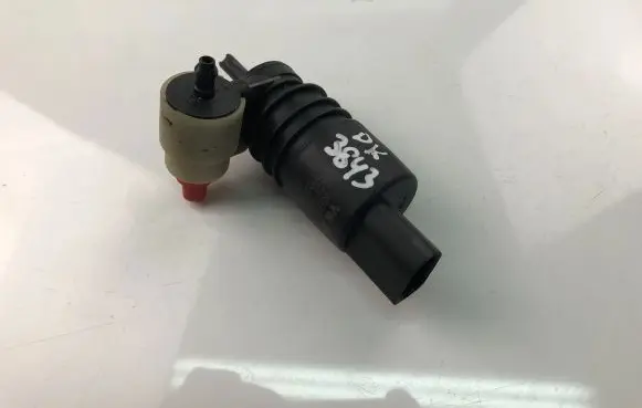 Seat Ibiza III (6L) Windscreen/windshield washer pump 1K6955651