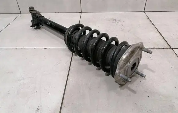 Mercedes-Benz C W205 Front shock absorber with coil spring A2053209230 A2053230020 A2053230292