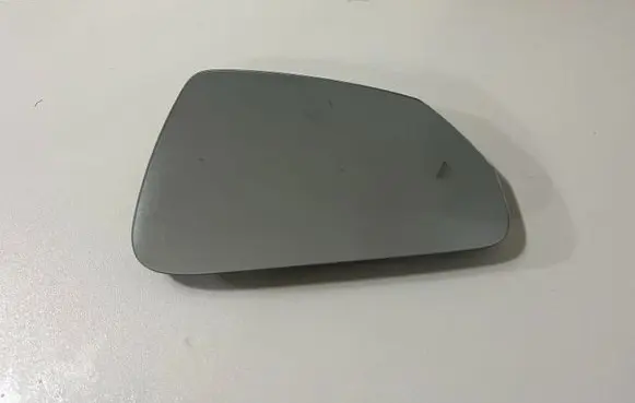 BMW X1 U11 Wing mirror glass 5A18088