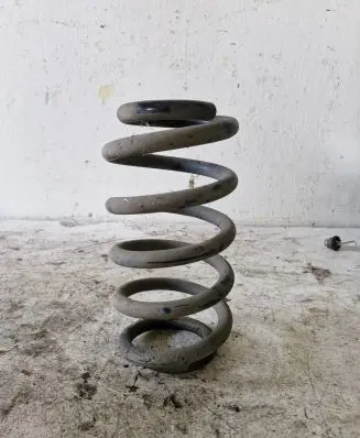 Audi A4 S4 B7 8E 8H Front coil spring