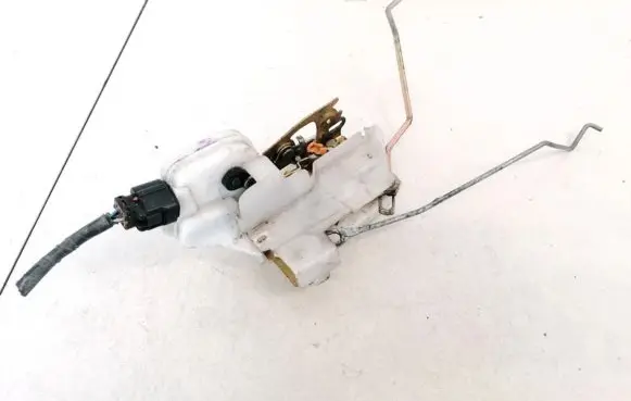 Mitsubishi Galant Front door lock