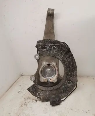 BMW 5 F10 F11 Front wheel hub 6775770