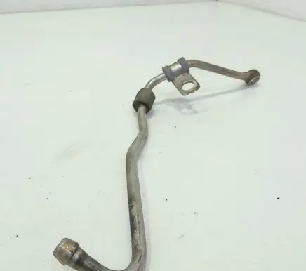 Seat Leon (5F) Turbo turbocharger oiling pipe/hose 04L145771J