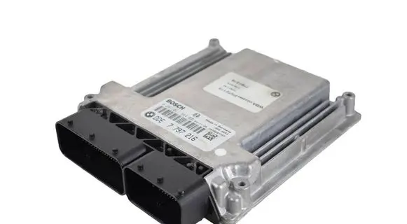 BMW 1 E81 E87 Engine control unit/module 7797216