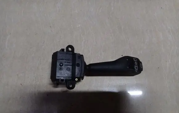 BMW X5 E53 Wiper control stalk 01204030 8375408