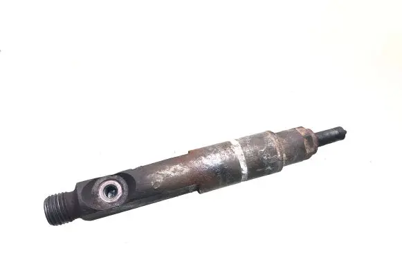 Volkswagen II LT Fuel injector 074130201J 0432193663
