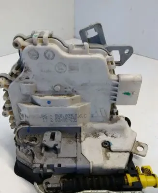Audi A4 S4 B8 8K Rear door lock 8K0839016C
