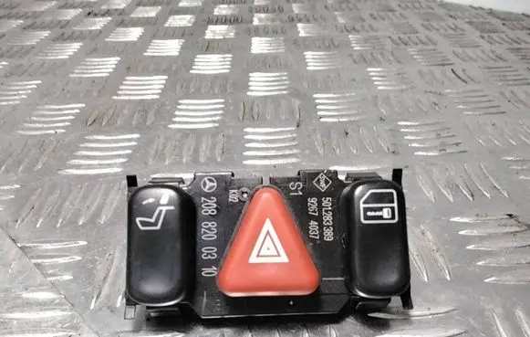 Mercedes-Benz E W210 Hazard light switch 2088200310 92674037 501283389