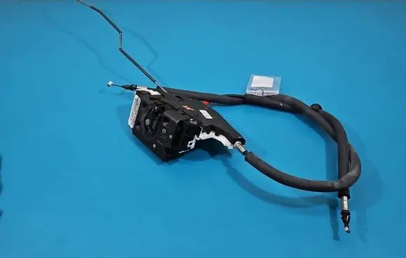 Maserati Quattroporte Rear door lock 68195791AA IMPRK1533124