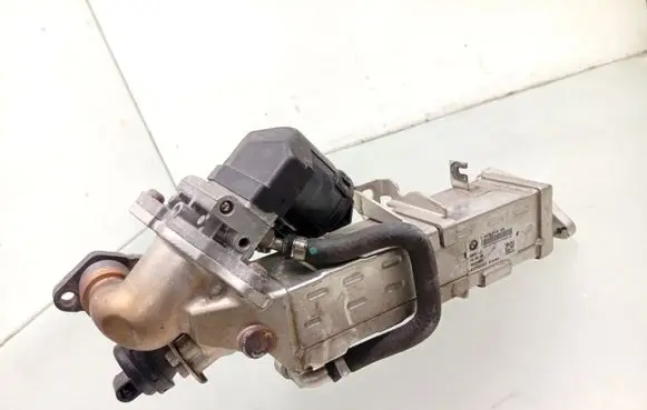 BMW 1 F20 F21 EGR valve cooler 7823210