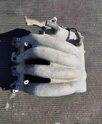 Volkswagen PASSAT B5 Intake manifold 050133223D MBF33765