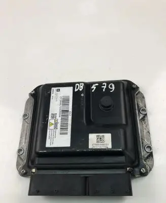 Opel Astra J Engine control unit/module ECU 55575315