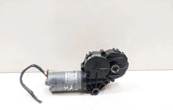 BMW 5 F10 F11 Seat adjustment motor 9168745 0390204007 4470776