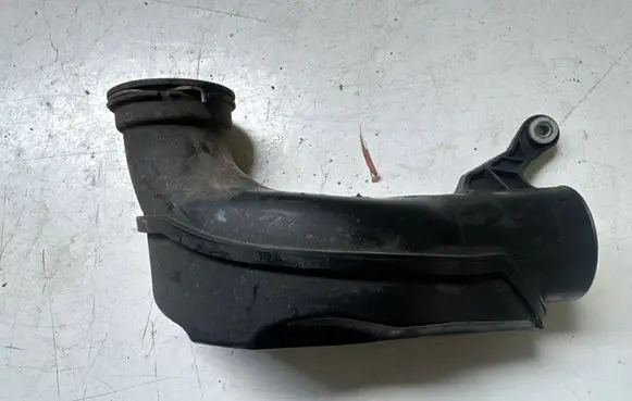 Volvo XC60 Intercooler hose/pipe 31319698