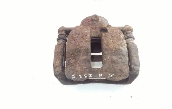 Mercedes-Benz B W245 Front brake caliper