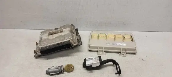 Chrysler Voyager Engine ECU kit and lock set 0281012999 04692248AA 5WY7227E