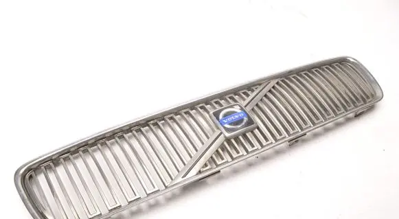 Volvo V50 Front grill 08678556