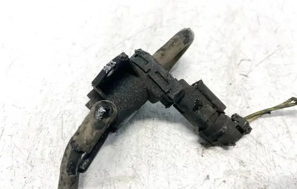Ford Focus Turbo solenoid valve 055131