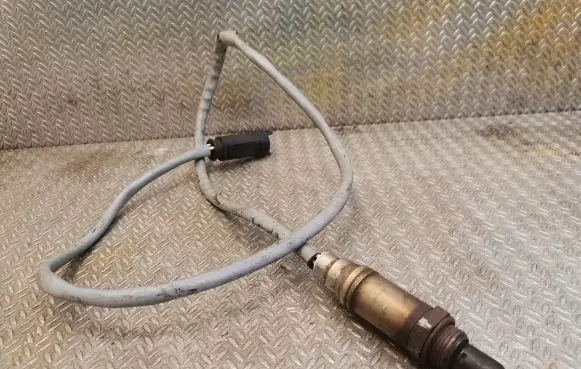 BMW 5 E60 E61 Lambda probe sensor 7513963