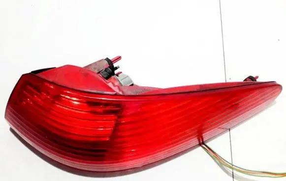 Peugeot 607 Rear/tail lights 96295391