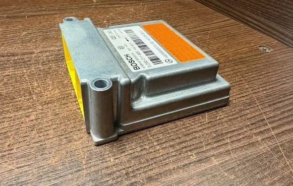 Volkswagen Crafter Airbag control unit/module 9069005701 A9069005701