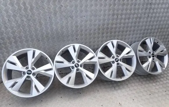 Audi e-tron R20 alloy rim 89A601025AR