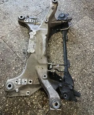 Peugeot 407 Front subframe 