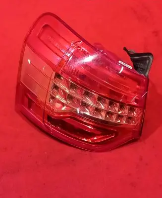 Citroen C5 Rear/tail lights 9681063880 287343 VP8XX1