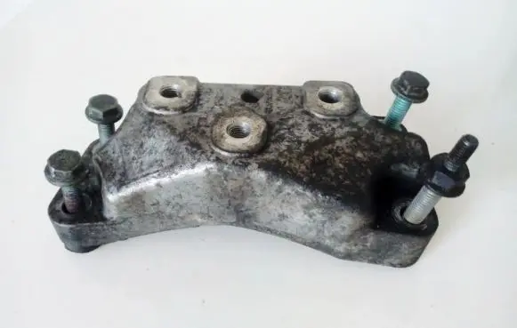 Audi A3 S3 8P Engine mounting bracket 1k0199117