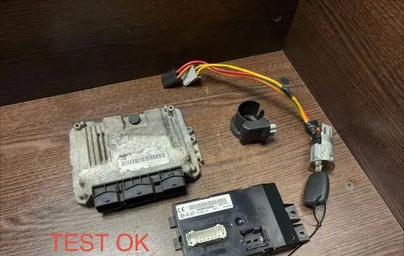 Renault Master II Engine control unit/module 0281012200 8200391957