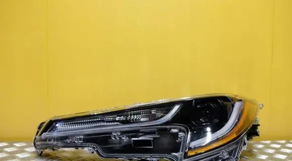 Toyota Corolla E210 E21 Headlight/headlamp 24243-0464 2468