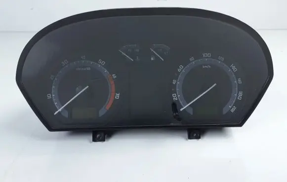 Skoda Fabia Mk1 (6Y) Speedometer (instrument cluster) 6Y0920881M KL5445