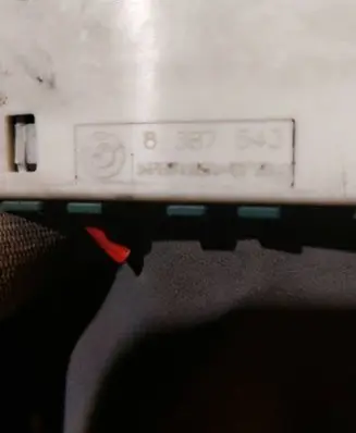 BMW 7 E38 Fuse module 8387543
