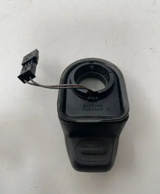 BMW 5 F10 F11 Tailgate glass/window release handle 9225046 9845510