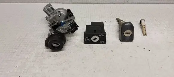 Volkswagen Touran I Lock set 1K0905851B 6Q0919237A 1K0905865