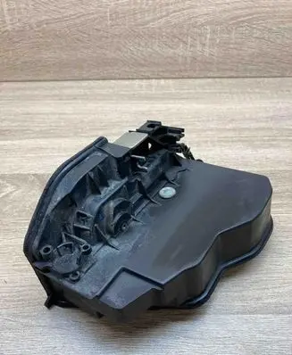 BMW 5 E60 E61 Front door lock 7167073 A046998 FRONTLEFTSIDE
