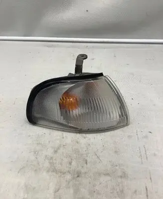 Subaru Legacy Front indicator light 21020579