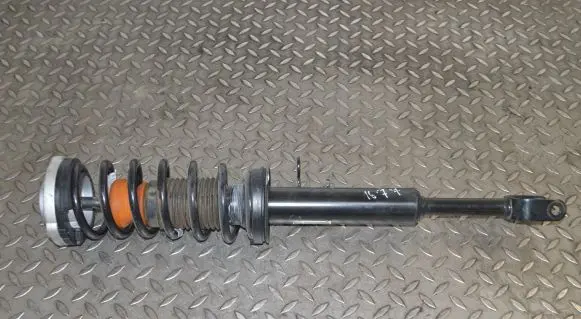 BMW 5 F10 F11 Front shock absorber/damper 6863660
