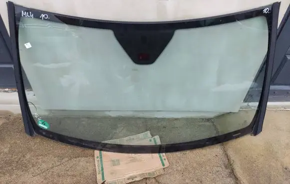Mercedes-Benz ML W164 Front windscreen/windshield window 43R000029 71244