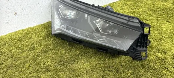 Skoda Enyaq iV Headlight/headlamp 5lb941016a