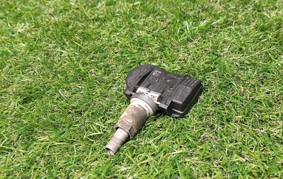Tire pressure sensor
