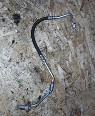 Ford C-MAX I Air conditioning (A/C) pipe/hose